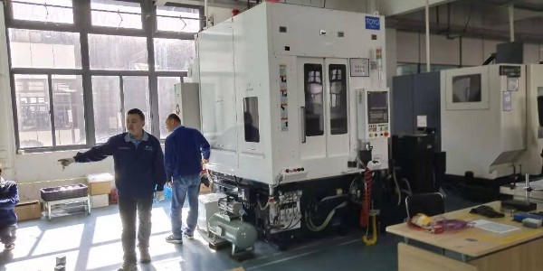 裝卸作業安全注意事(shì)項