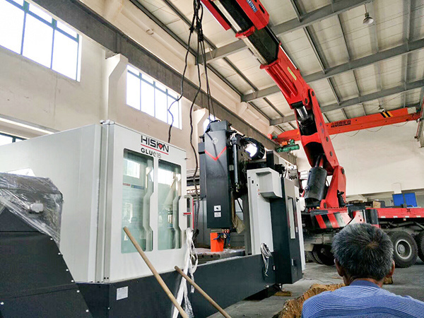 金山龍門銑床吊裝