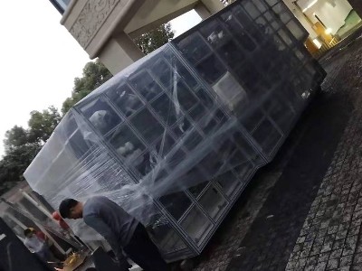 地下室設備搬運打包