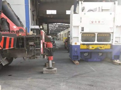 50噸沖床放倒裝車